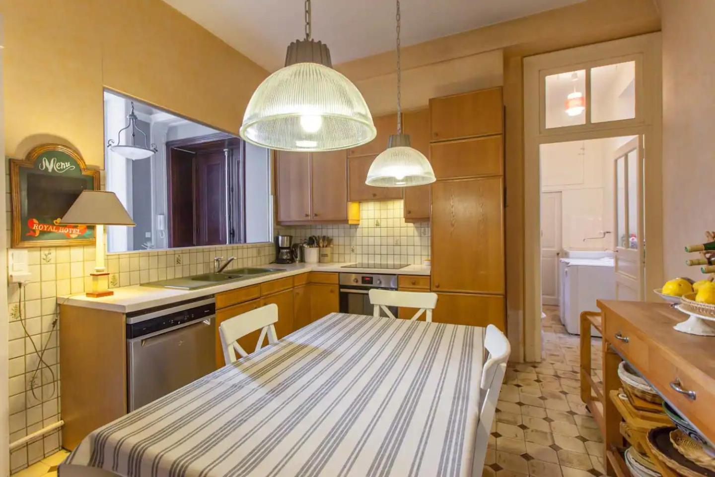 Chambre Privee En Hyper-Centre De Гренобъл Екстериор снимка